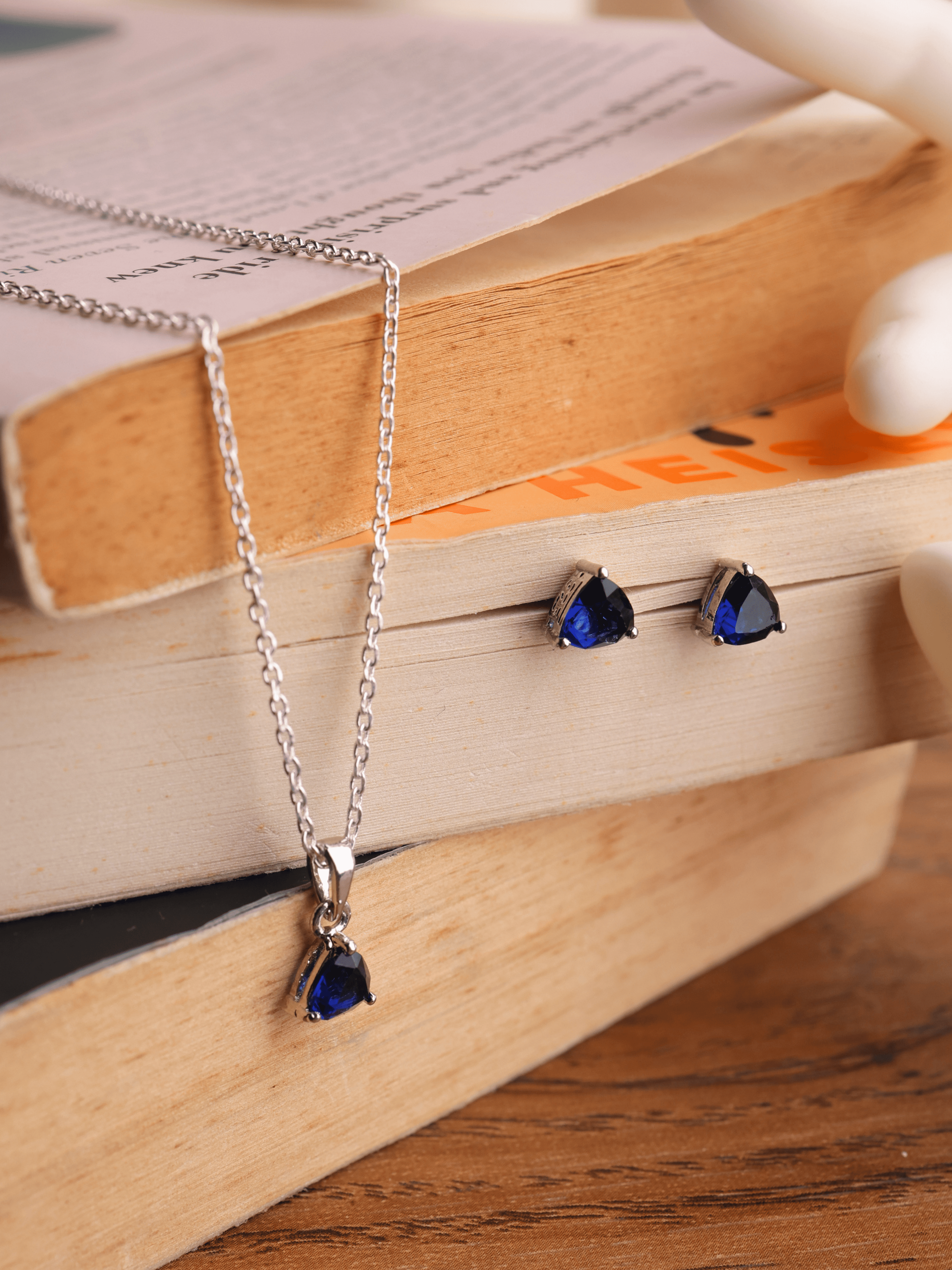 Sapphire Glow Set